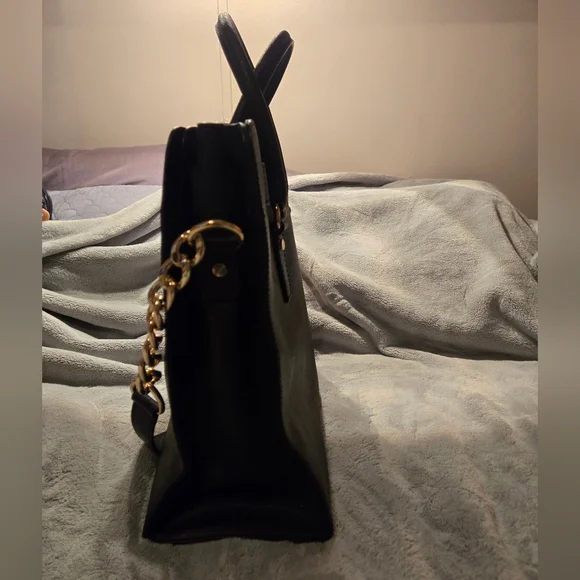 Michael Kors Hamilton Satchel - Picture 9 of 14